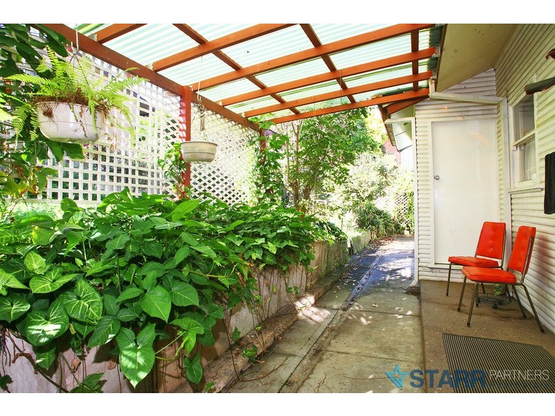 Point Frederick NSW 2250