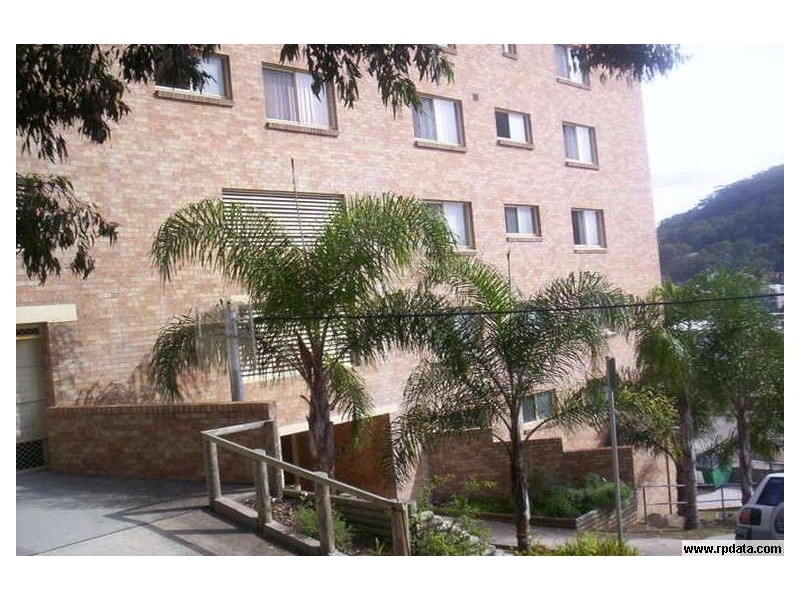 10/145 Faunce Street, Gosford NSW 2250