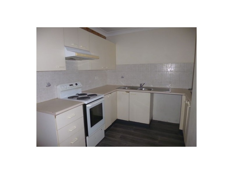 10/145 Faunce Street, Gosford NSW 2250