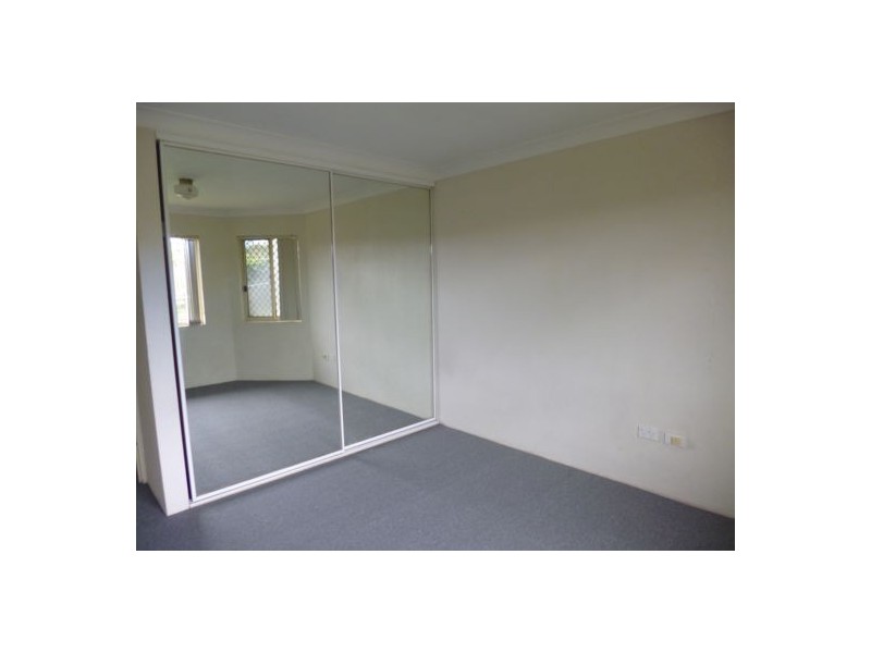 10/145 Faunce Street, Gosford NSW 2250