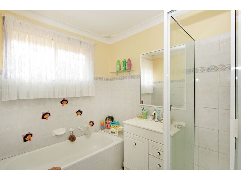 35 Brands Place, Lisarow NSW 2250