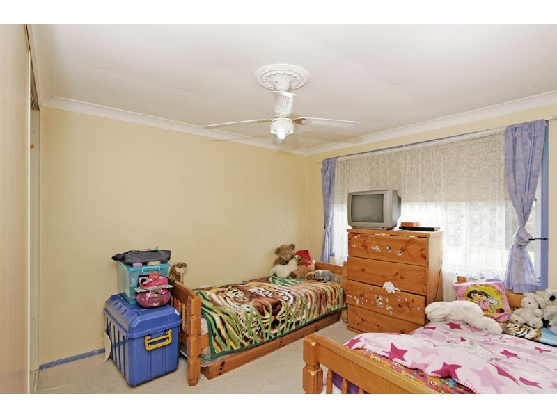 35 Brands Place, Lisarow NSW 2250