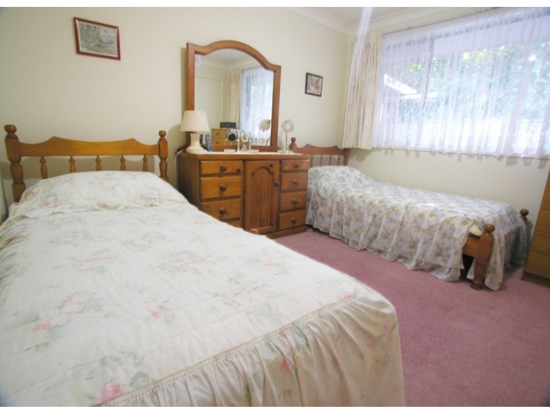 1/207 Albany Street, Point Frederick NSW 2250
