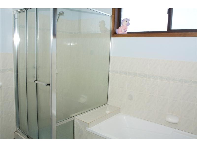 9 River Street, Springfield NSW 2250