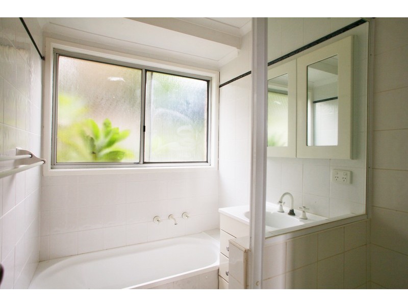 65 Emma James Street, East Gosford NSW 2250