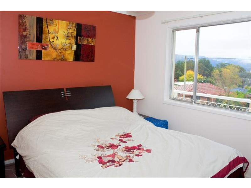 39 Tania Drive, Point Clare NSW 2250