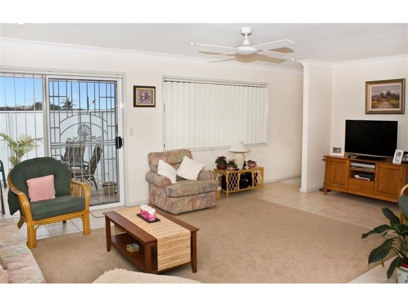2/33 George Street, East Gosford NSW 2250