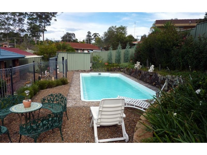 9 Avalon Road, Springfield NSW 2250