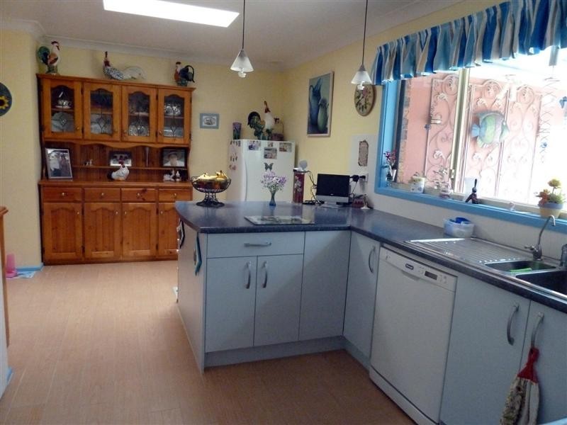 9 Avalon Road, Springfield NSW 2250