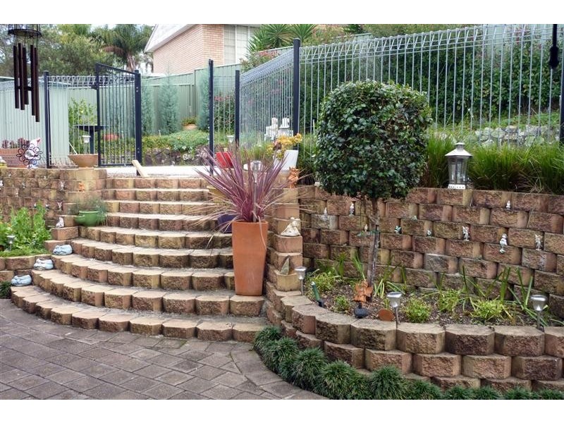 9 Avalon Road, Springfield NSW 2250