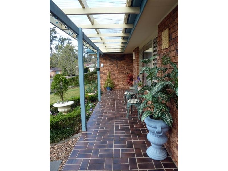 9 Avalon Road, Springfield NSW 2250