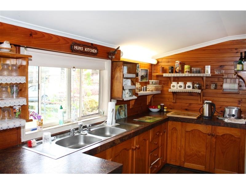 30 Teralba Street, Lisarow NSW 2250