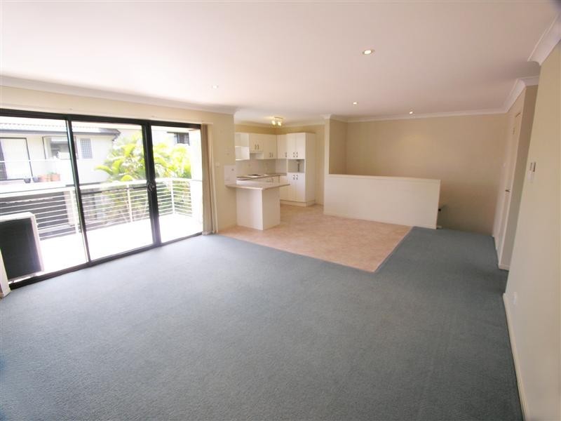 1/40 York Street, East Gosford NSW 2250