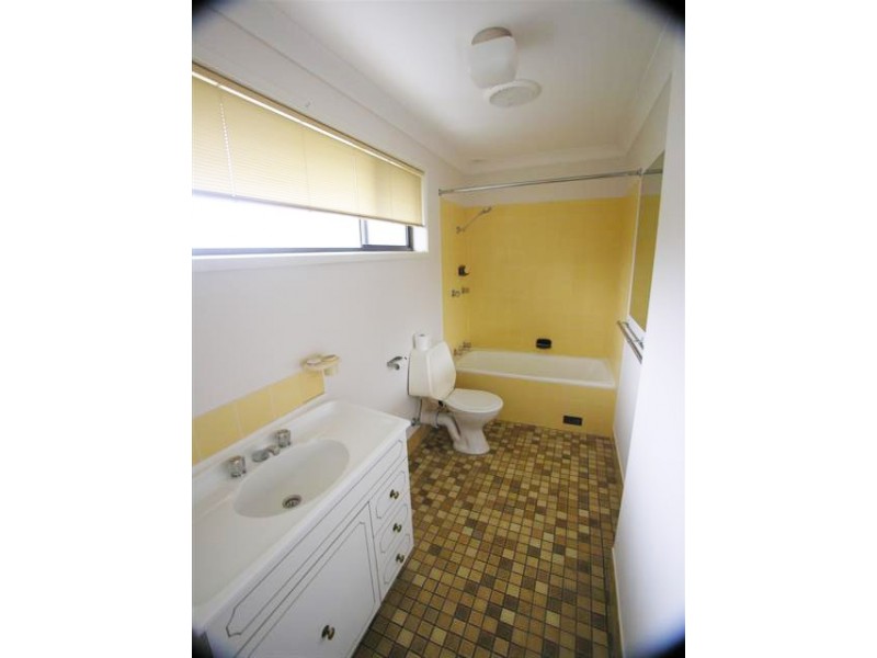 3/13 Beane Street West, Gosford NSW 2250