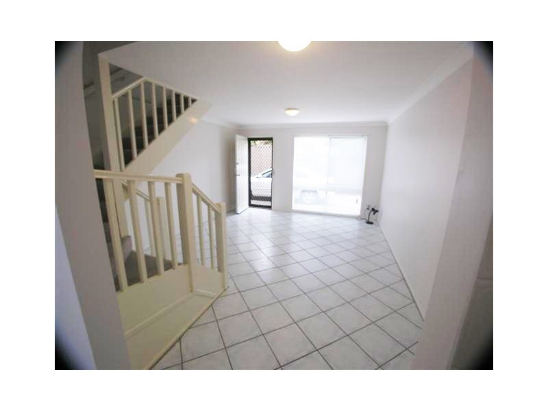 3/13 Beane Street West, Gosford NSW 2250