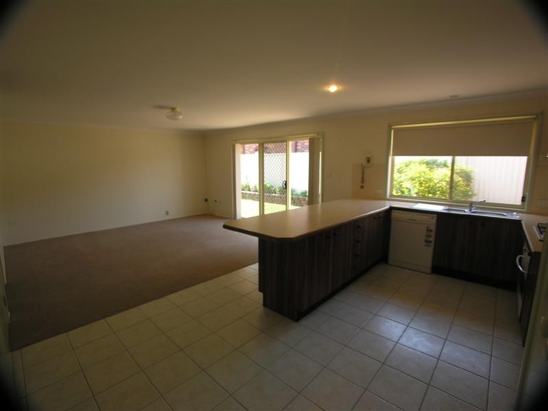 39 Robinia Parade, Springfield NSW 2250