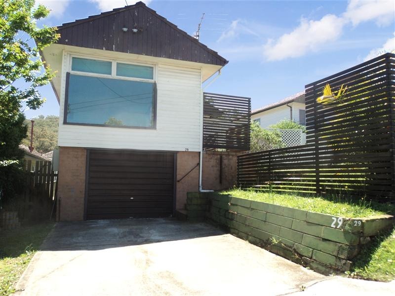29 Henry Parry Drive, East Gosford NSW 2250