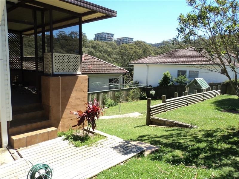 29 Henry Parry Drive, East Gosford NSW 2250
