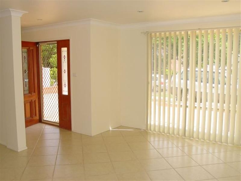 21 York Street, Point Frederick NSW 2250