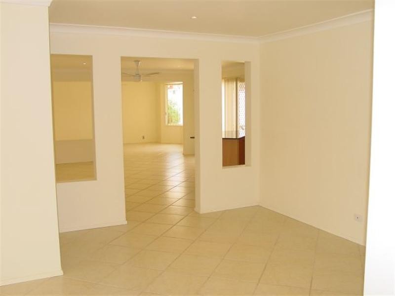 21 York Street, Point Frederick NSW 2250