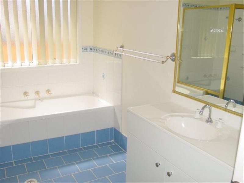 21 York Street, Point Frederick NSW 2250