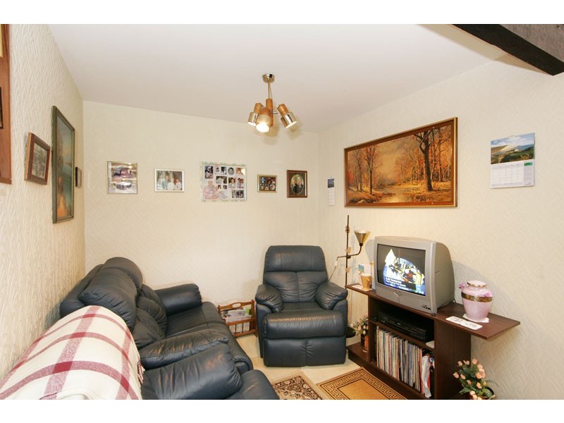 296 Avoca Drive, Green Point NSW 2251