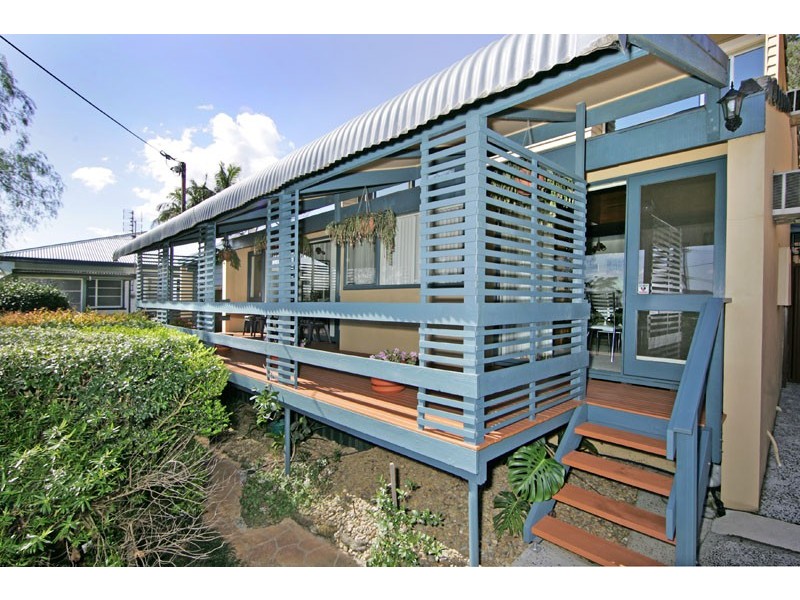 296 Avoca Drive, Green Point NSW 2251