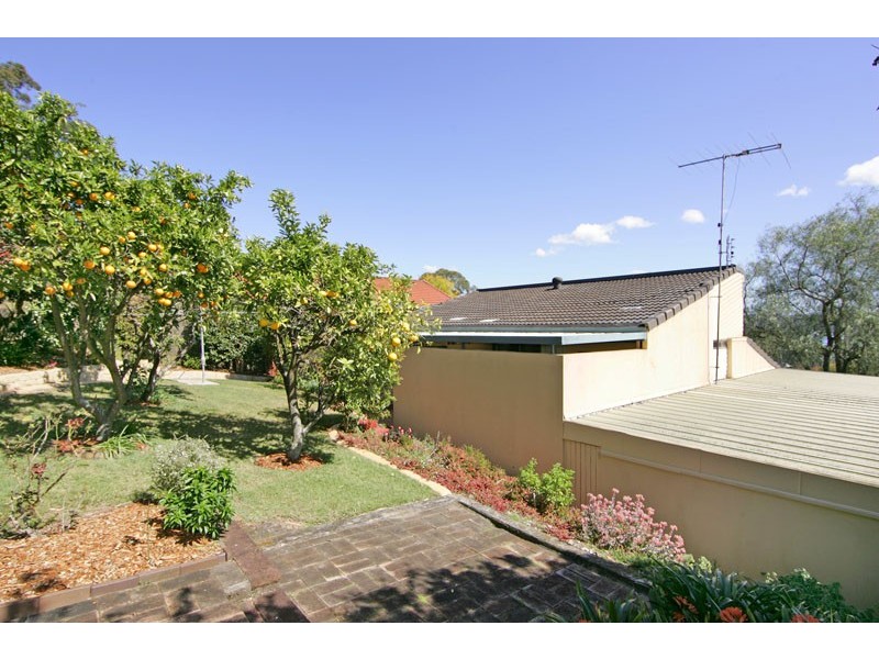 296 Avoca Drive, Green Point NSW 2251