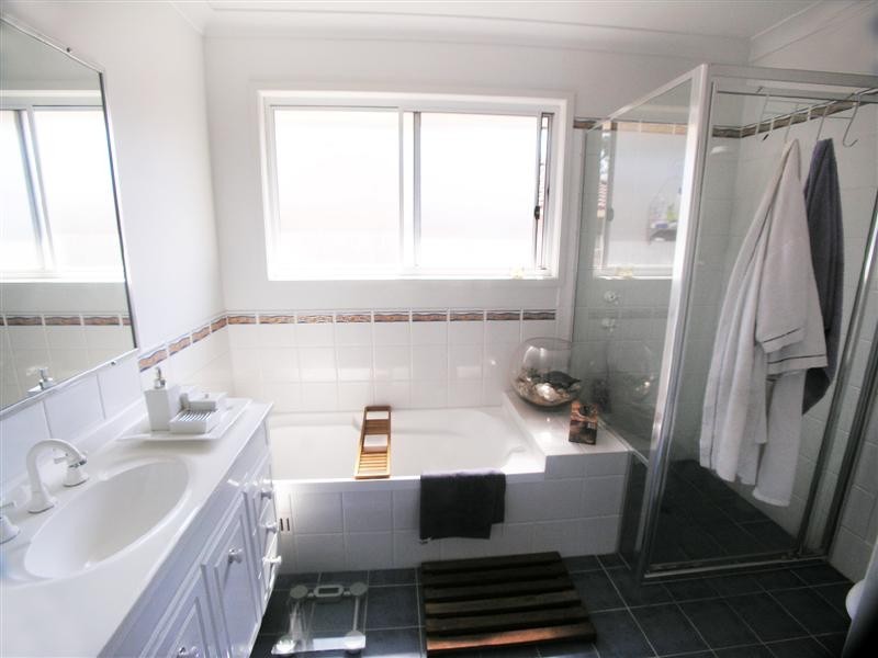 2/38 Adelaide Street, East Gosford NSW 2250