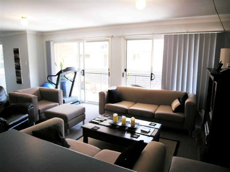 2/38 Adelaide Street, East Gosford NSW 2250