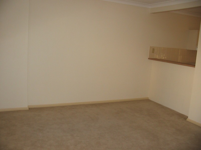 3/163 Gertrude Street, Gosford NSW 2250