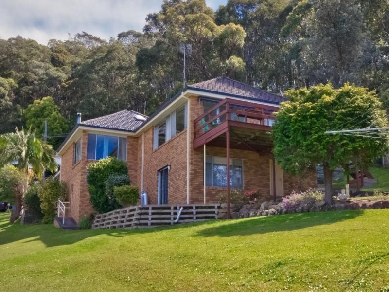 10 Albert Street, Wagstaffe NSW 2257