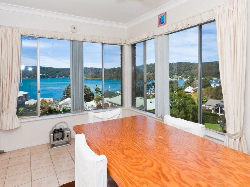 10 Albert Street, Wagstaffe NSW 2257