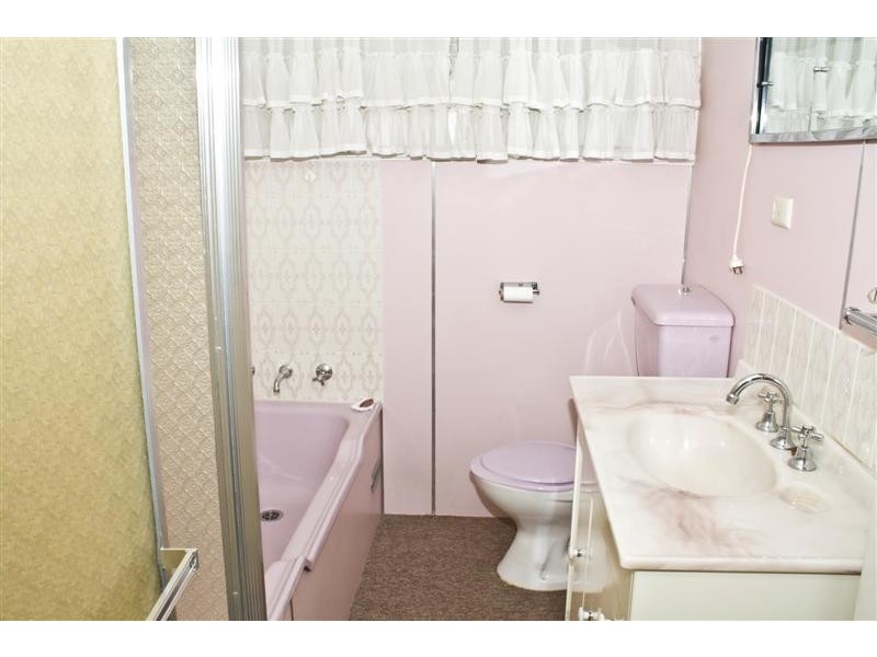 281 The Entrance Road, Erina NSW 2250