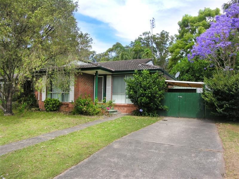 9 Karina Drive, Narara NSW 2250
