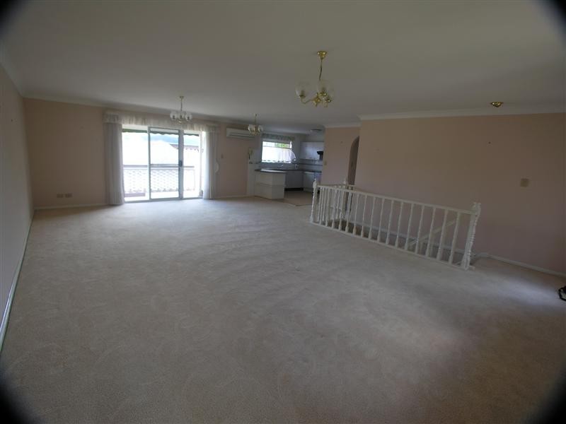 2/5 York Street, Point Frederick NSW 2250