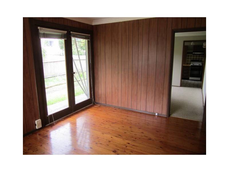 15 White, East Gosford NSW 2250