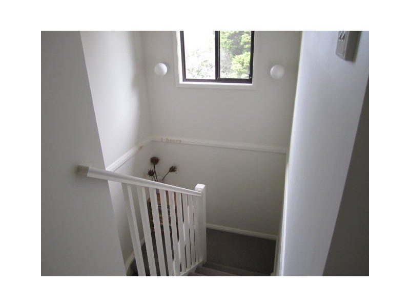 1 Narani Aveue, Niagara Park NSW 2250