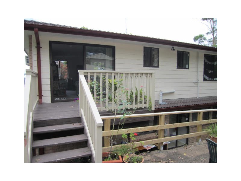 1 Narani Aveue, Niagara Park NSW 2250