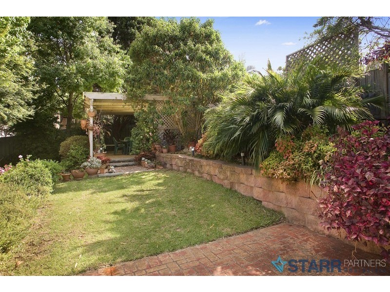 30 Lakala Avenue, Springfield NSW 2250