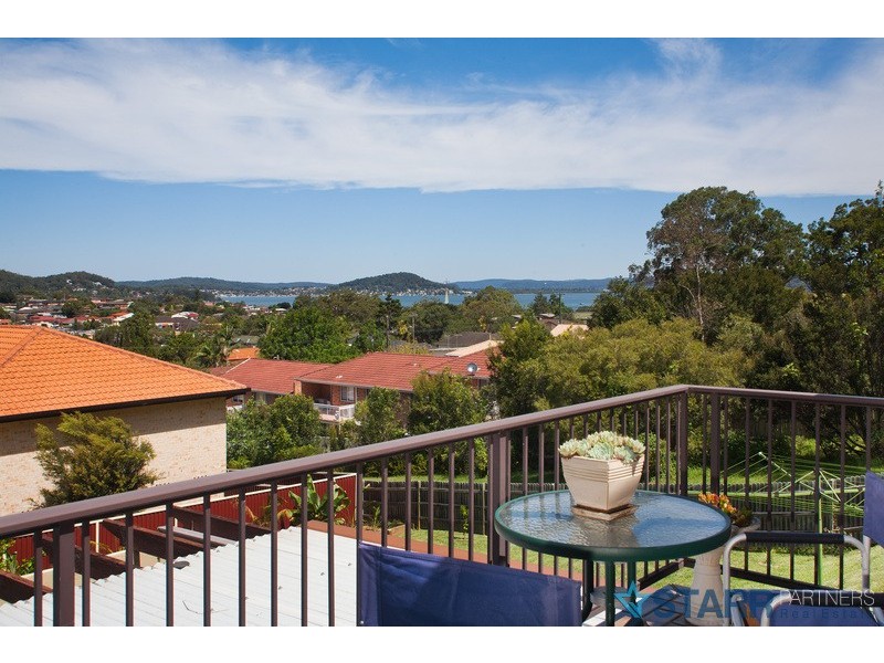 33 Lushington Street, East Gosford NSW 2250