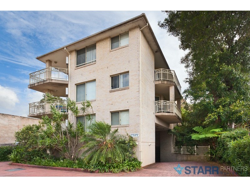 26/35 Central Coast Highway, Gosford NSW 2250