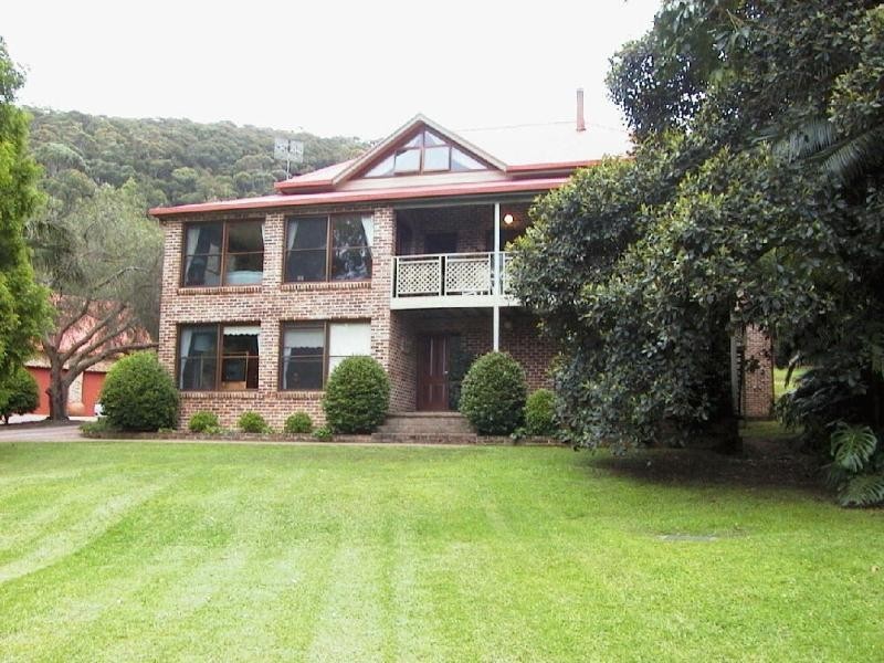 11 Longview Ave, Wamberal NSW 2260