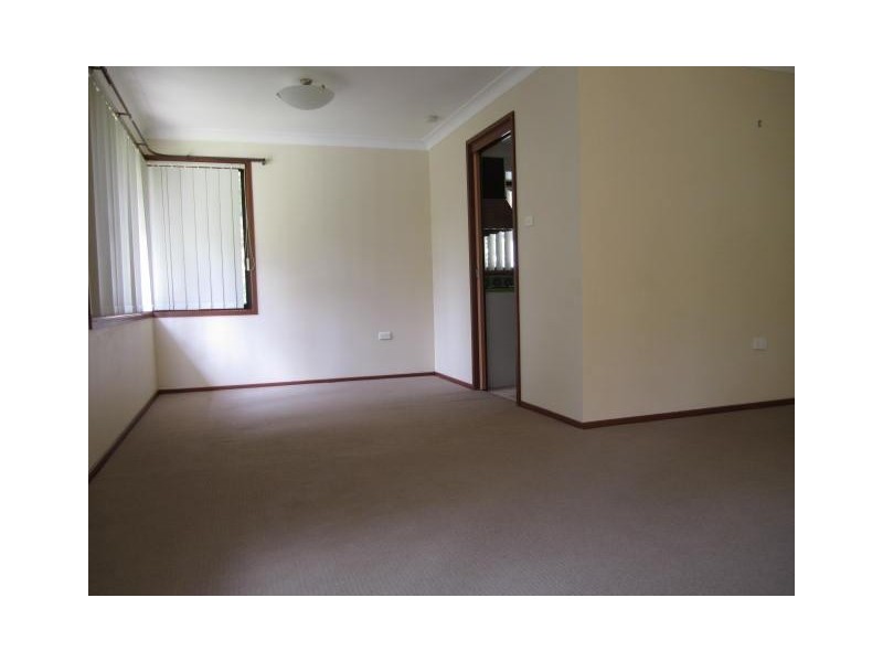 2 Finley Avenue, East Gosford NSW 2250