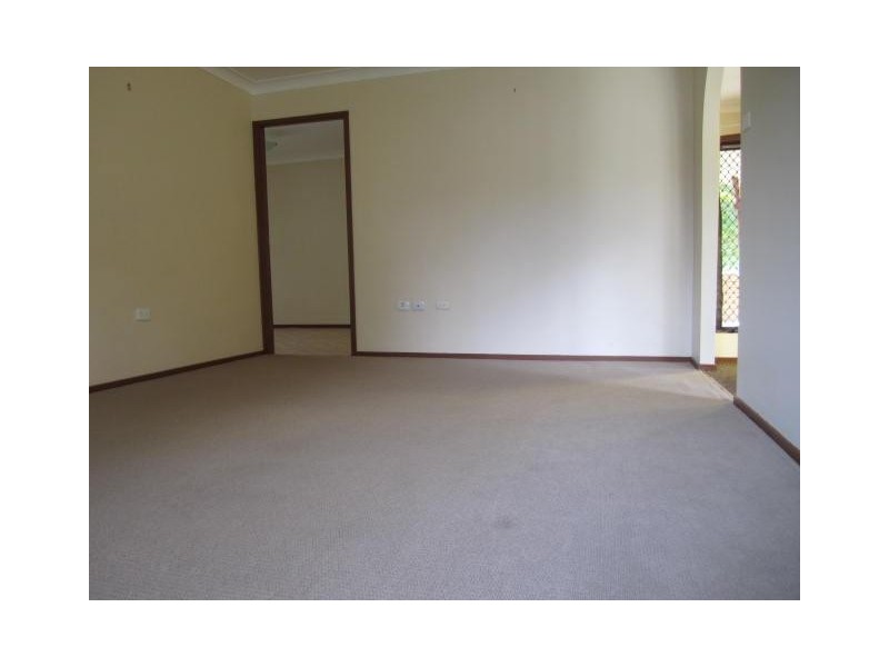 2 Finley Avenue, East Gosford NSW 2250