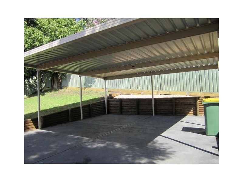 2 Finley Avenue, East Gosford NSW 2250
