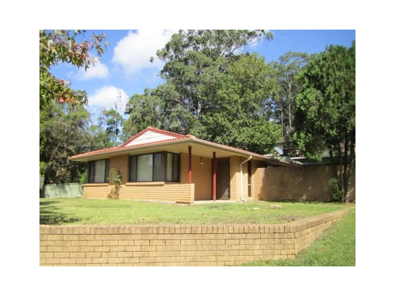 2 Finley Avenue, East Gosford NSW 2250