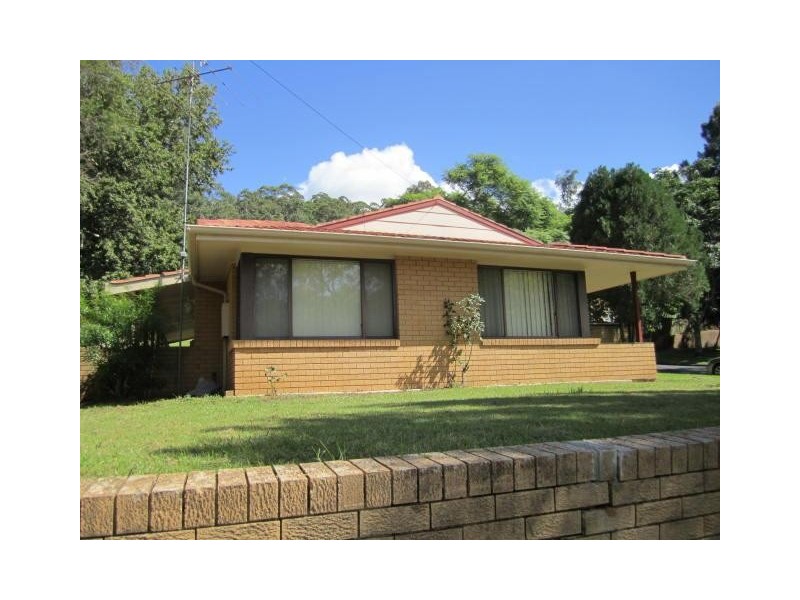 2 Finley Avenue, East Gosford NSW 2250