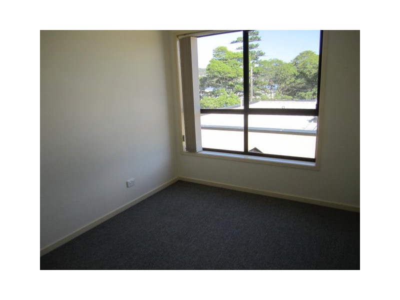 3/14 Lynn Avenue, Point Frederick NSW 2250