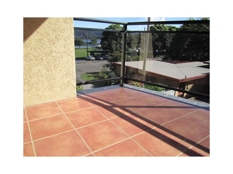 3/14 Lynn Avenue, Point Frederick NSW 2250